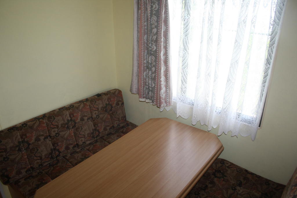 Guest House Kalnu Pupoli Šenheida 객실 사진